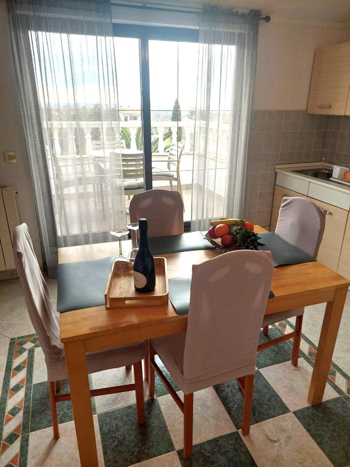 Apartman Andela Labinci Экстерьер фото